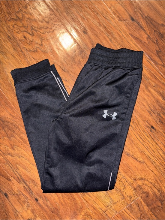 Under Armour Other - Under Armour Black Kids' Athletic Joggers with Reflective Logo Size 7